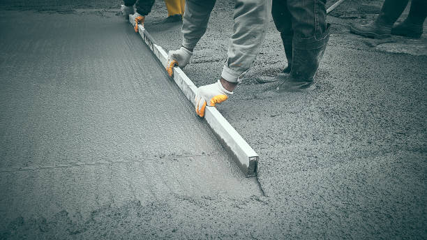 Best Commercial Concrete Services in Mount Healthy Heights, OH